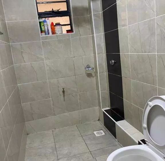 تختخواب و صبحانه Bella Homes Thika Town