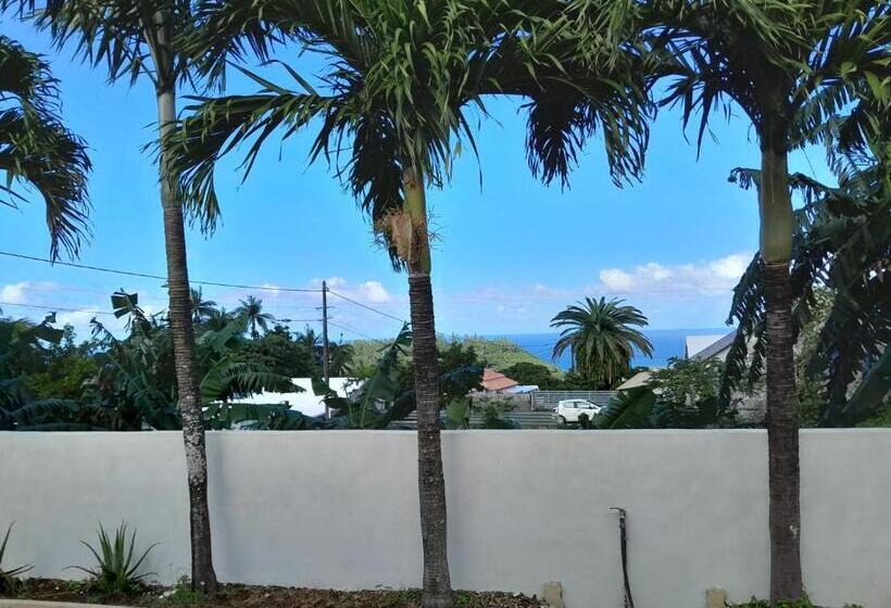 تختخواب و صبحانه La Maison Du Bonheur