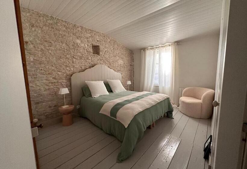 Bed and Breakfast La Suite En Ré