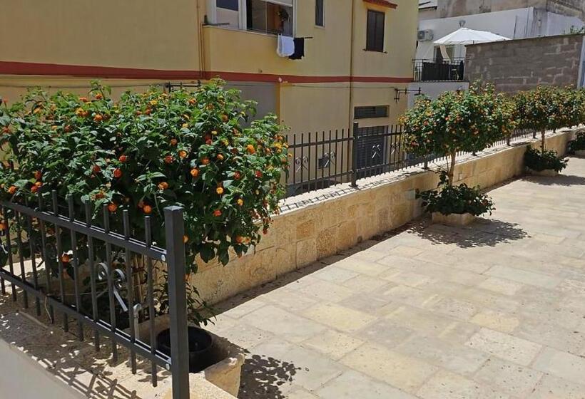 تختخواب و صبحانه Le Casette