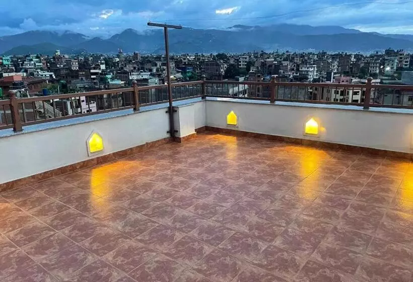 تختخواب و صبحانه Nagadesh Homestay