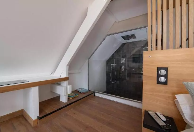 Aamiaismajoitus (B&B) Suite Cathédrale   Ty Castel