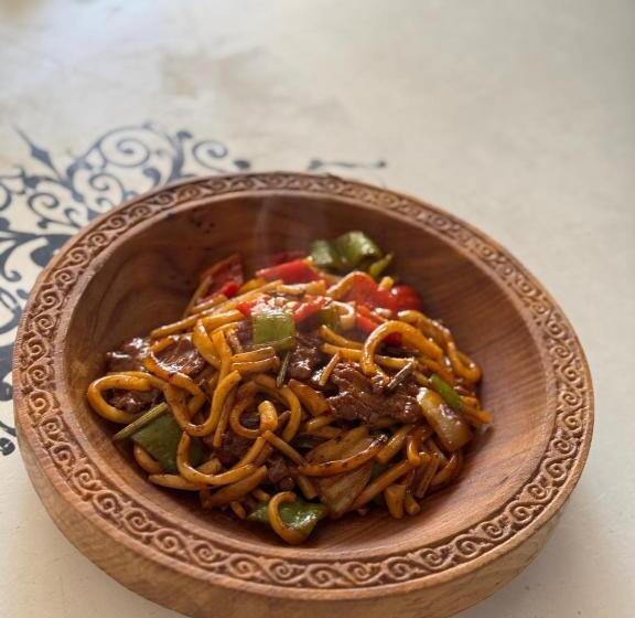 هتل Aytolsyn Sultan Saray