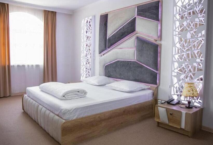 هتل Aytolsyn Sultan Saray