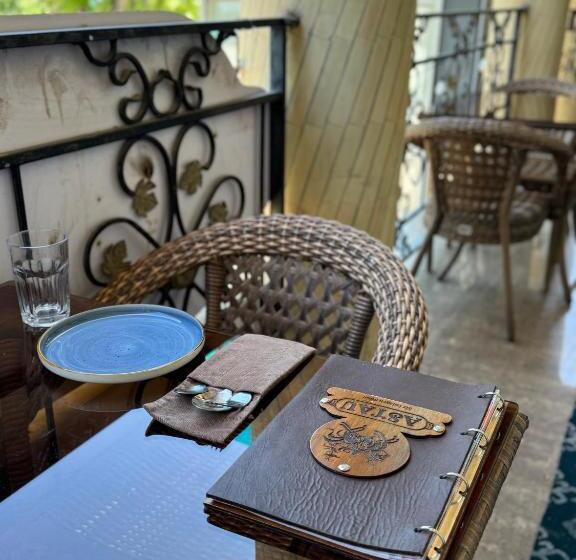 هتل Aytolsyn Sultan Saray