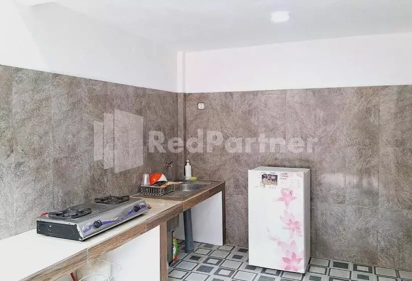 Hotelli Griya Prashasta Redpartner