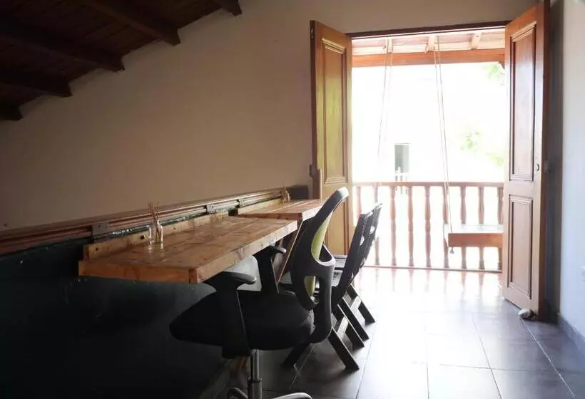 هتل La Vie En Rose Ctg