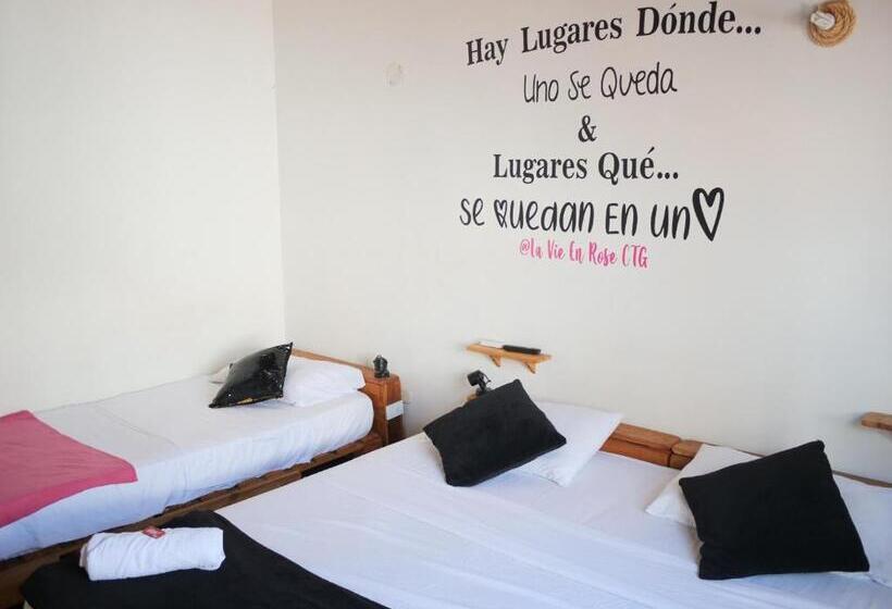 هتل La Vie En Rose Ctg