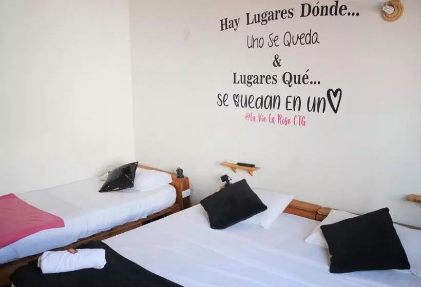 هتل La Vie En Rose Ctg