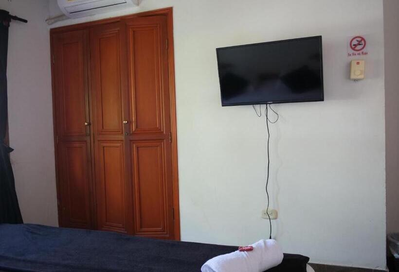 هتل La Vie En Rose Ctg