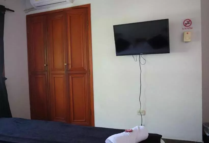 هتل La Vie En Rose Ctg