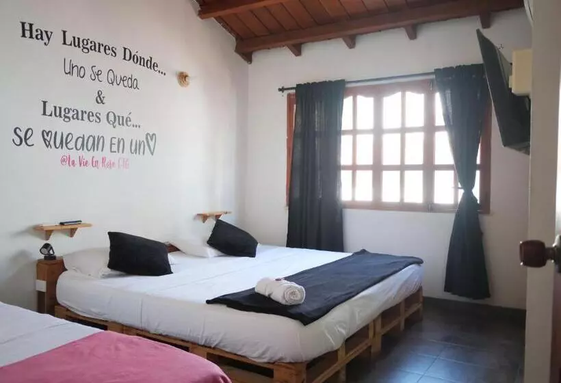 هتل La Vie En Rose Ctg