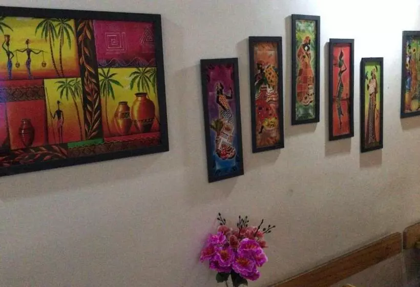 هتل La Vie En Rose Ctg