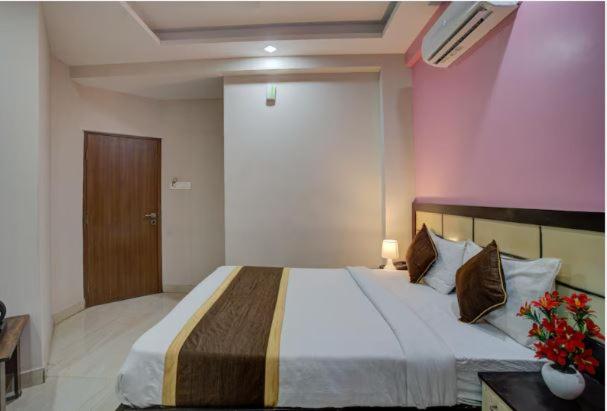 酒店 Mount City Madiwala