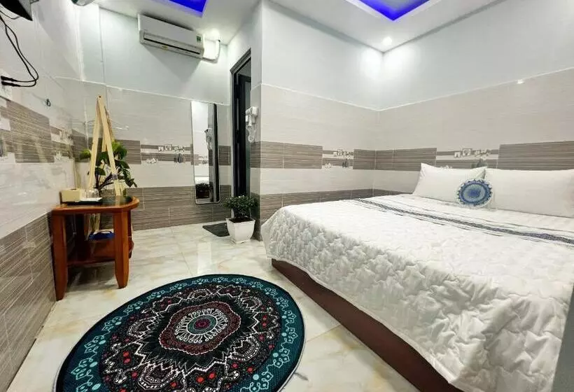 هتل ông 5 Hostel