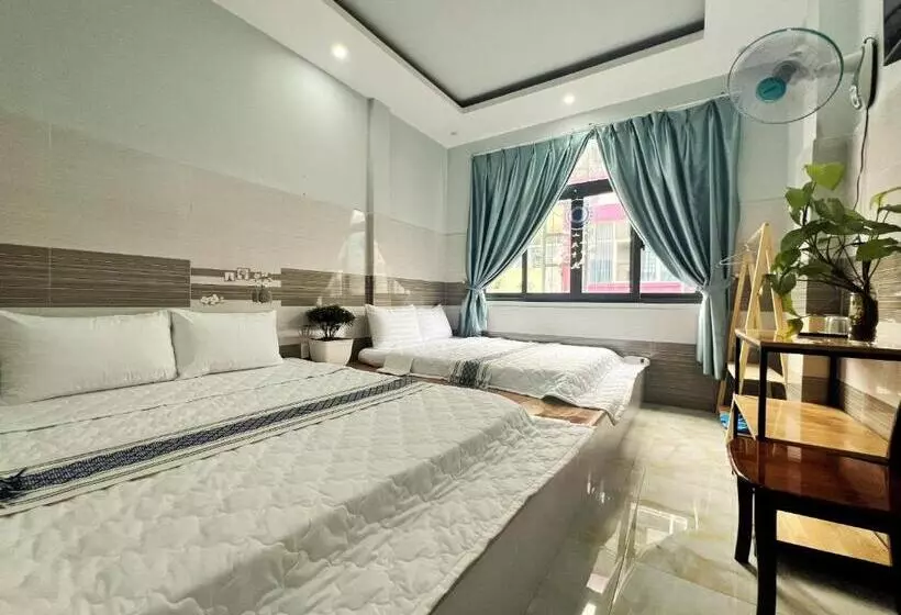 هتل ông 5 Hostel