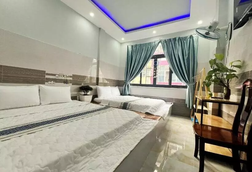 هتل ông 5 Hostel