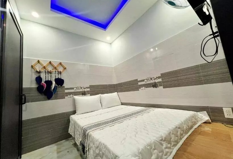هتل ông 5 Hostel