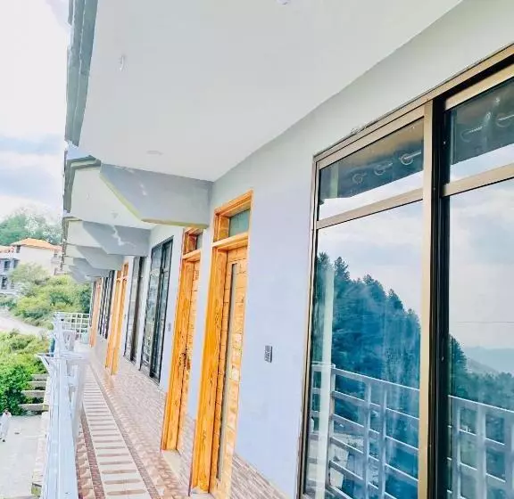 هتل Paradise Vacations Inn