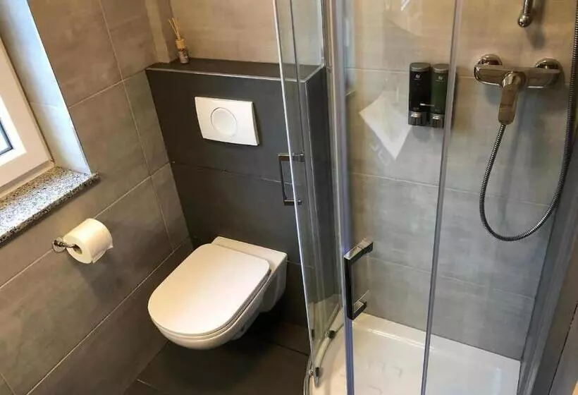 هتل Valent Ljubljana