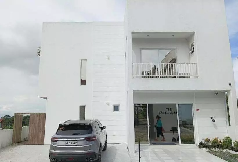 ペンション Casa Luna Guesthouse Tagaytay