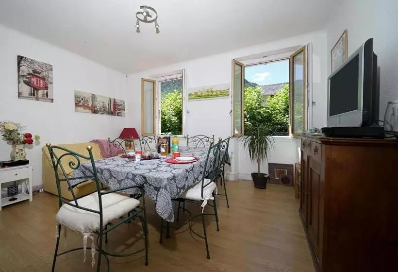 Majatalo Chambre Verte