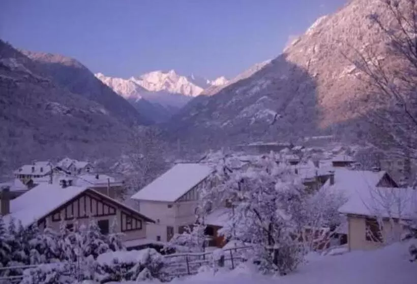 Majatalo Chambre Verte