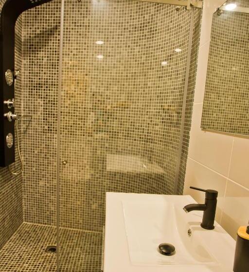 膳宿费 Guest House 10 De Agosto