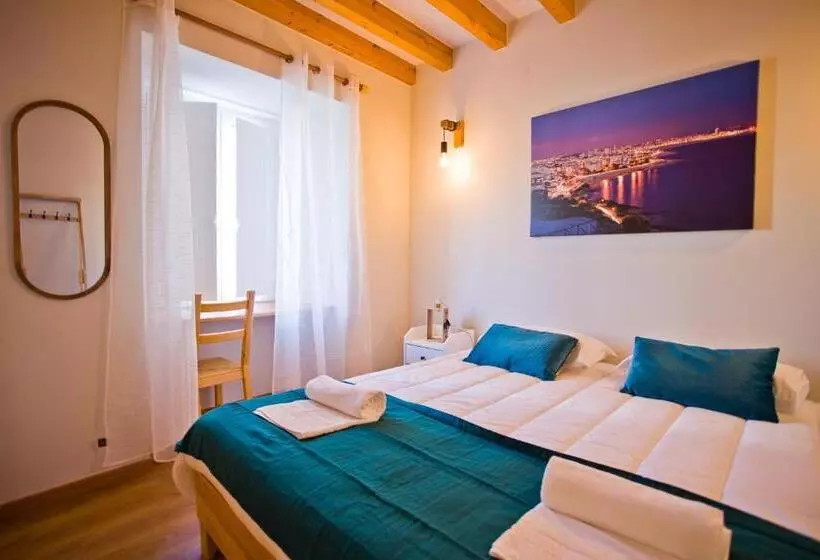 Majatalo Guest House 10 De Agosto