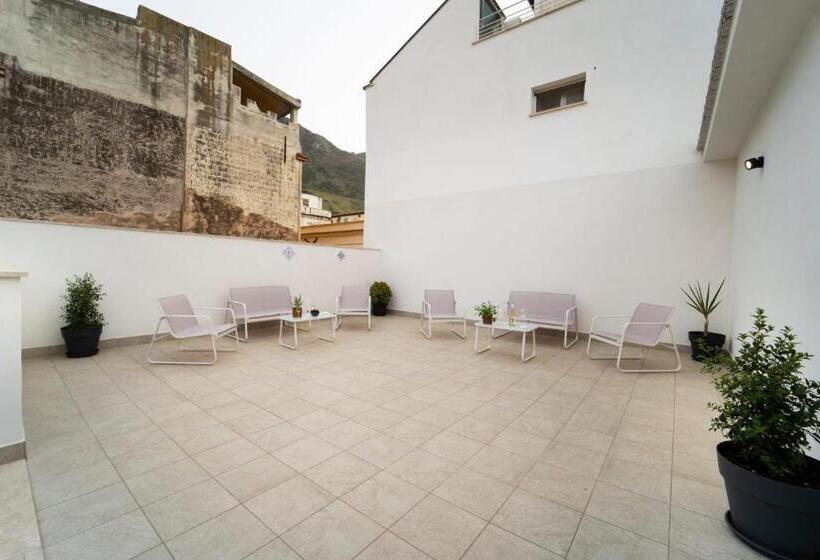 پانسیون Mamerì Central Rooms