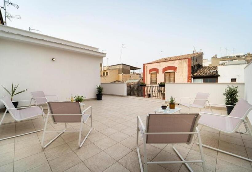 پانسیون Mamerì Central Rooms