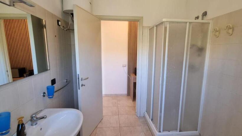 פנסיון Villa Red Melons