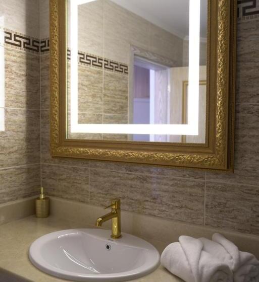 Santa Maria Luxury Suits