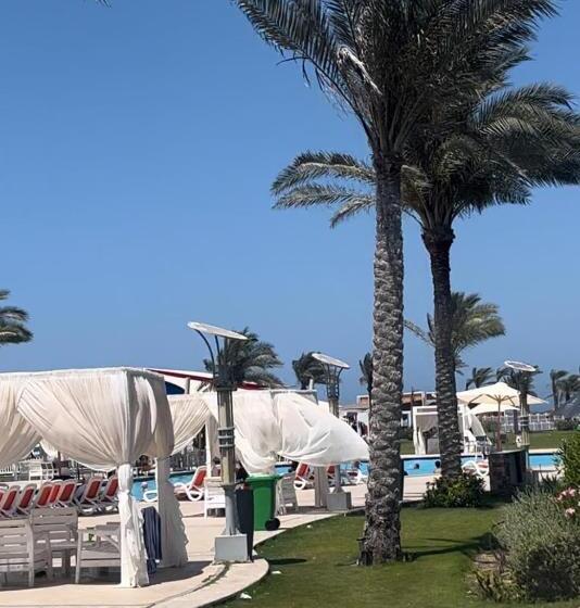 الساحل الشمالي شاليه مكيف قريه مارسليا بيتش 4