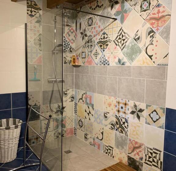 ベッドアンドブレックファースト Au Bonheur Des Oiseaux