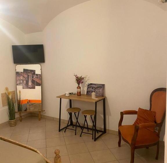 Bed and Breakfast C Era Una Volta