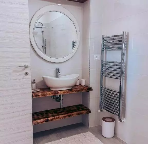 Aamiaismajoitus (B&B) Il Rifugio Delle Allodole