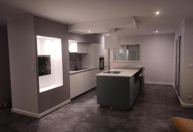 ベッドアンドブレックファースト Maison D Hôtes Avec Jacuzzi