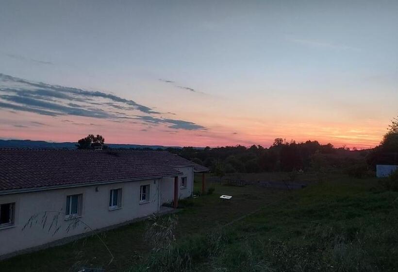 ベッドアンドブレックファースト Maison D Hôtes Avec Jacuzzi