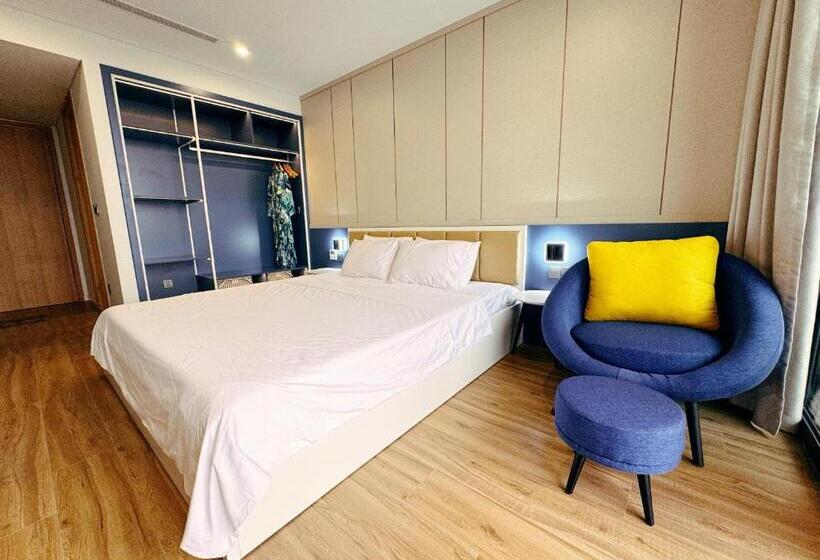 Flamingo Hải Tiến, Ibza 816a