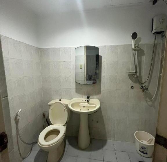 Flora S Place In Winland Towers Condominium