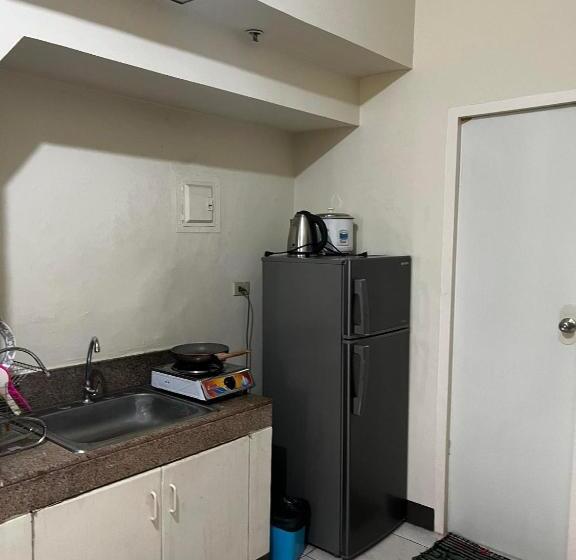 Flora S Place In Winland Towers Condominium