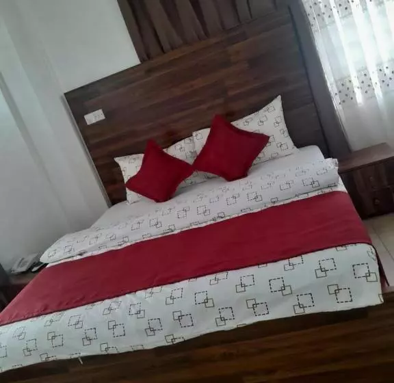 Hotel Anamoaba Royal