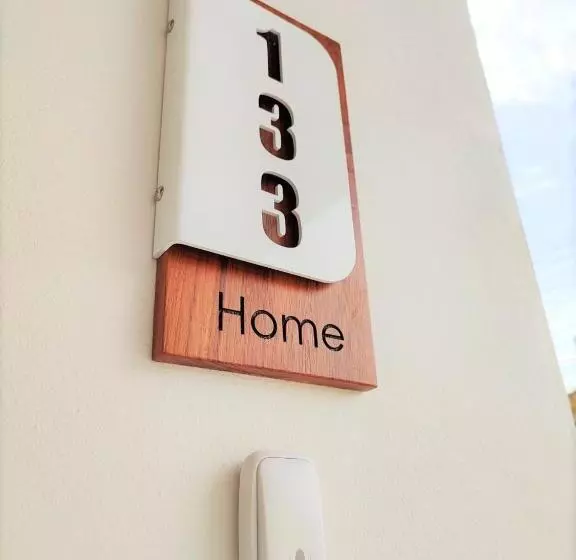ホテル The 133 Home