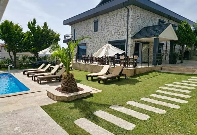 Hotelli Wind Of Çeşme