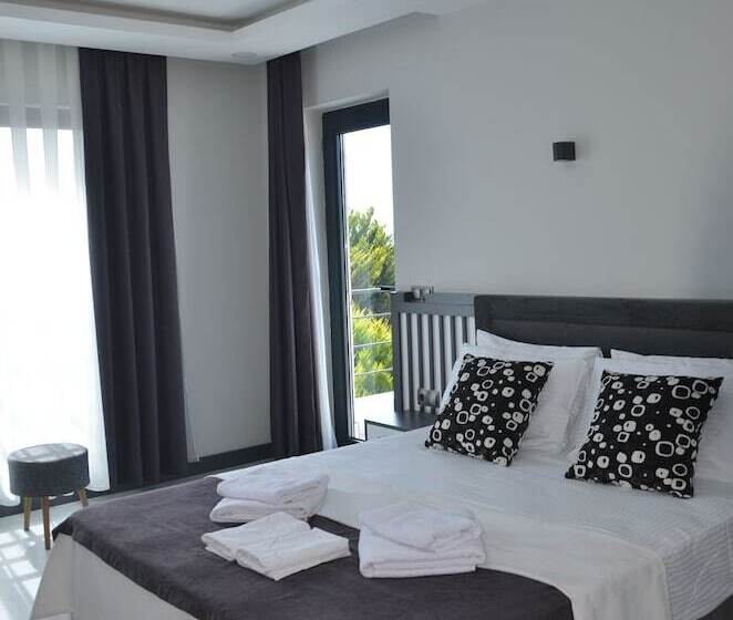 Отель Wind Of Çeşme