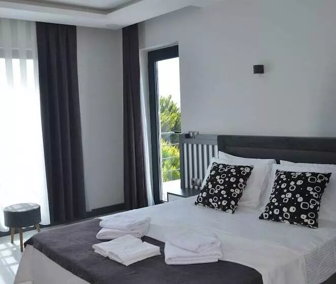 Hotelli Wind Of Çeşme