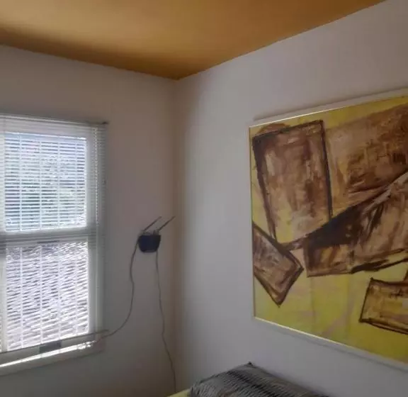 Majatalo Flat Muqui 91