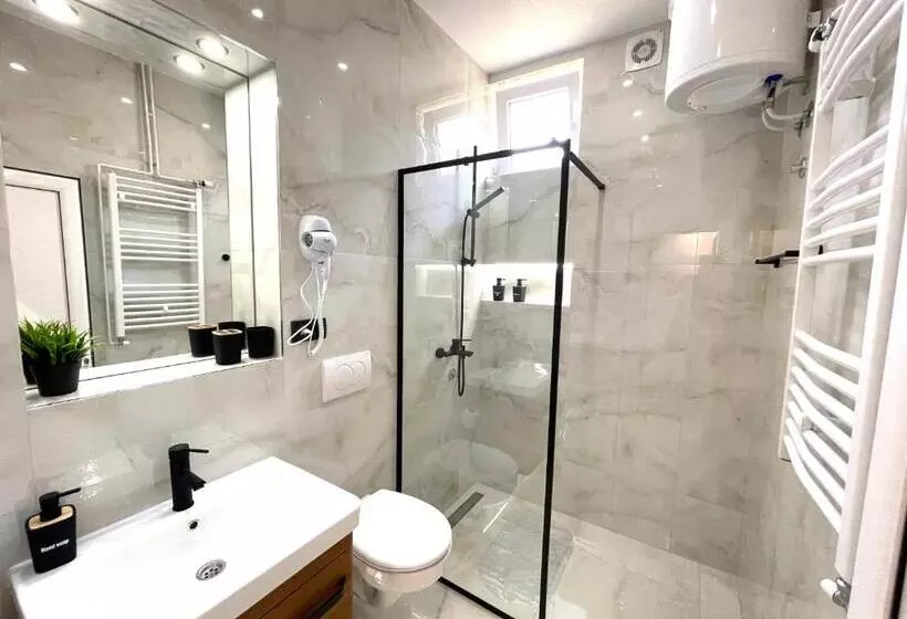 ペンション Laguna Apartments