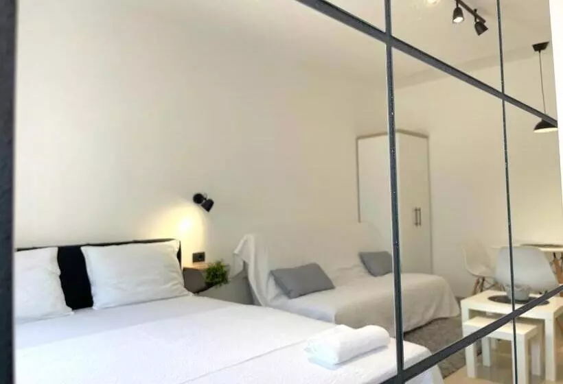 ペンション Laguna Apartments